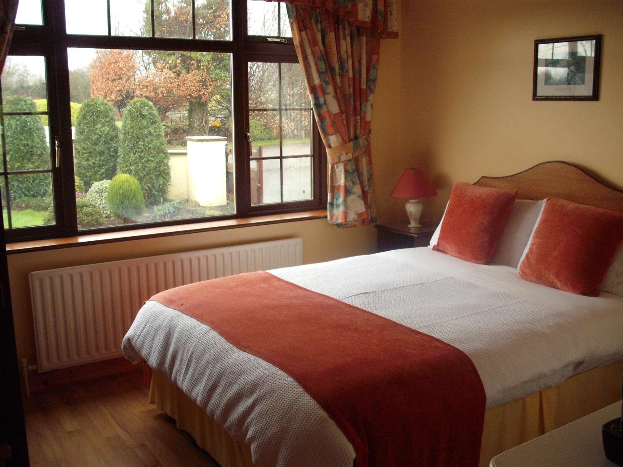 Maryville Bed And Breakfast Nenagh Εξωτερικό φωτογραφία